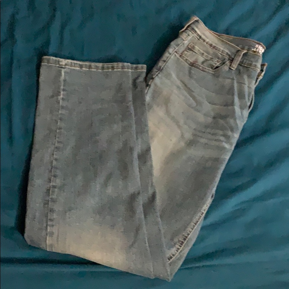 Faded light blue/gray men’s athletic jeans